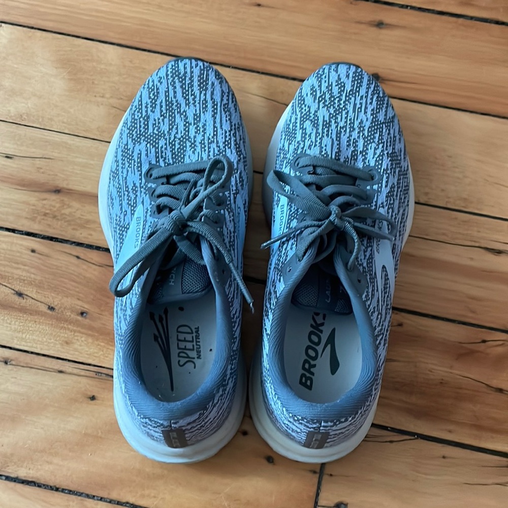 Brooks running sneakers